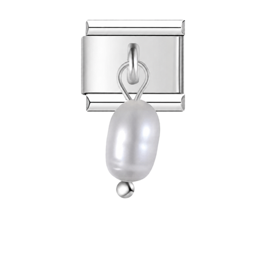 Small pearl pendant silver